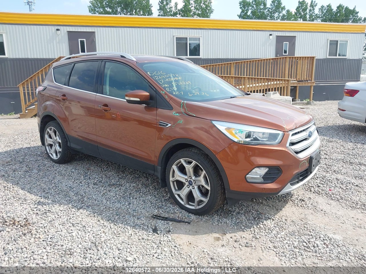 1FMCU9J9XHUD32269 · 2017 FORD ESCAPE TITANIUM