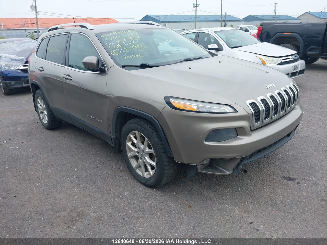 1C4PJLCB5GW346787 · 2016 JEEP CHEROKEE LATITUDE