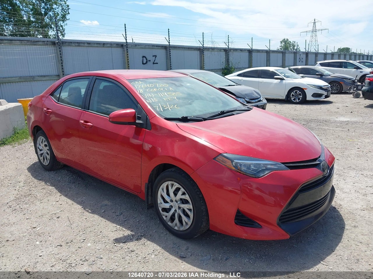 2T1BURHE7JC114585 · 2018 TOYOTA COROLLA LE