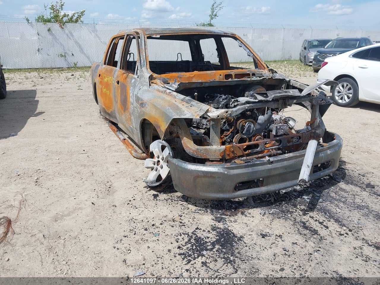 3C6RR7KT3FG668657 · 2015 RAM 1500 ST · 1/12