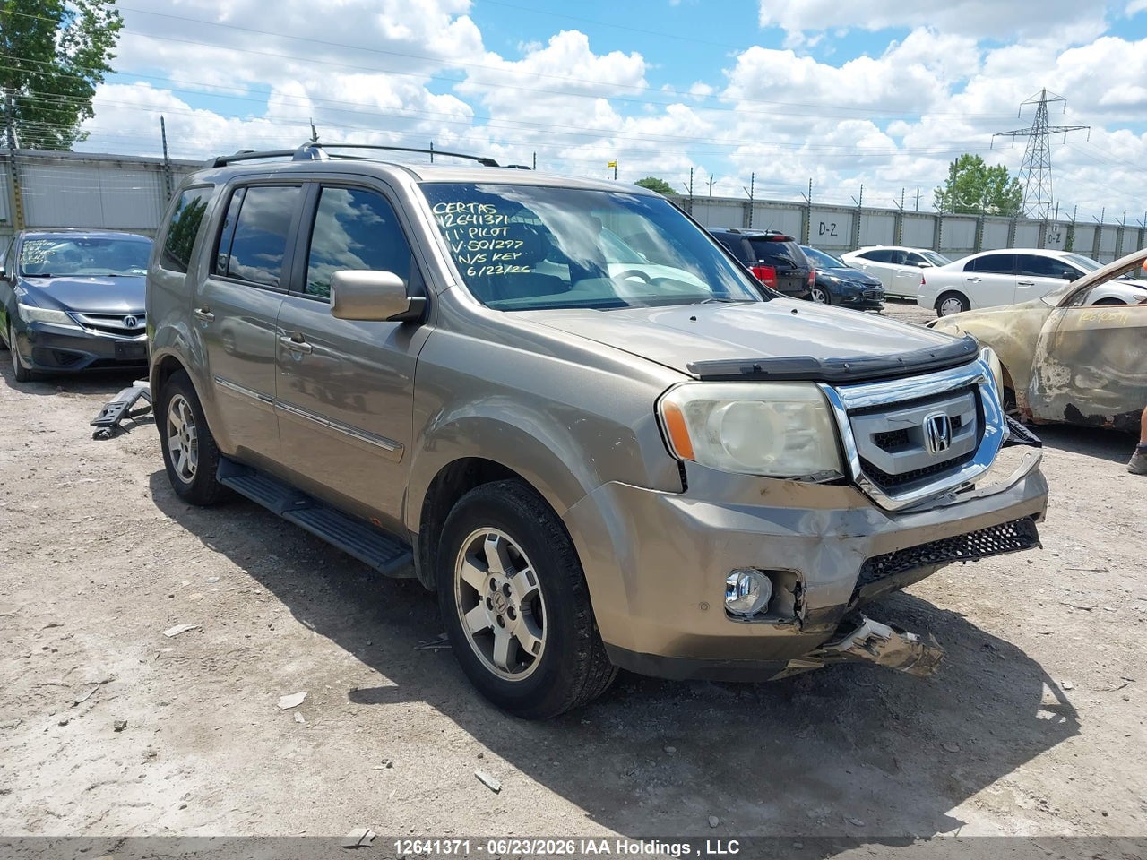 5FNYF4H9XBB501297 · 2011 HONDA PILOT TOURING
