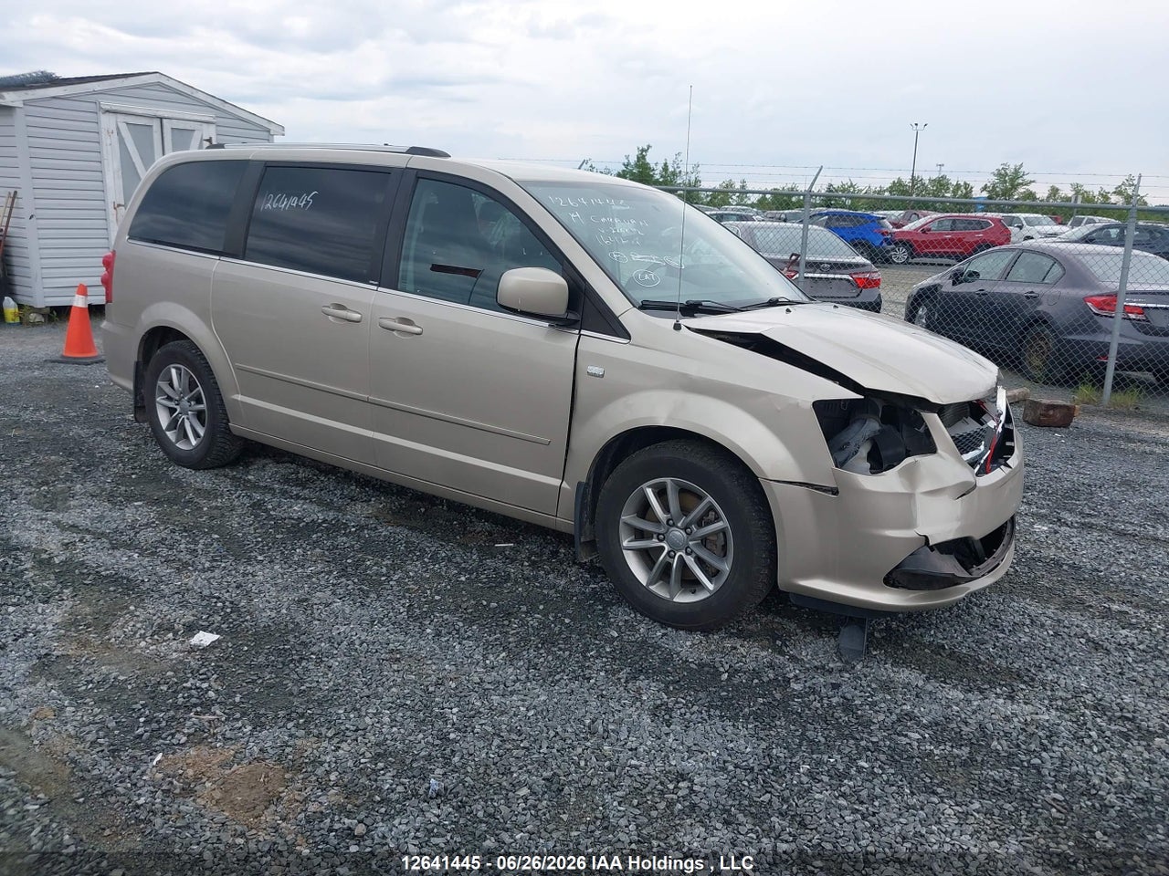 2C4RDGBG5ER226272 · 2014 DODGE GRAND CARAVAN SE