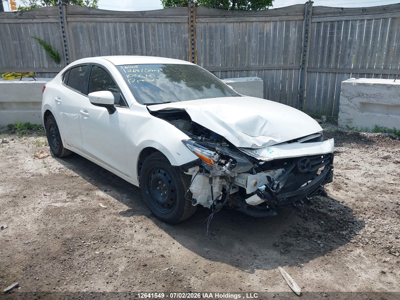 JM1BN1V78H1108670 · 2017 MAZDA MAZDA3