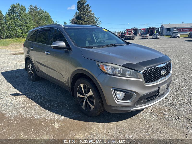 5XYPHDA58GG176436 · 2016 KIA SORENTO EX