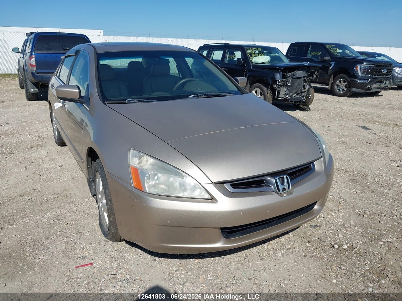 1HGCM66595A802752 · 2005 HONDA ACCORD EX
