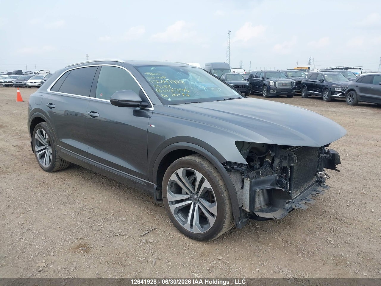 WA1FVAF11KD006395 · 2019 AUDI Q8 55 TECHNIK · 1/12