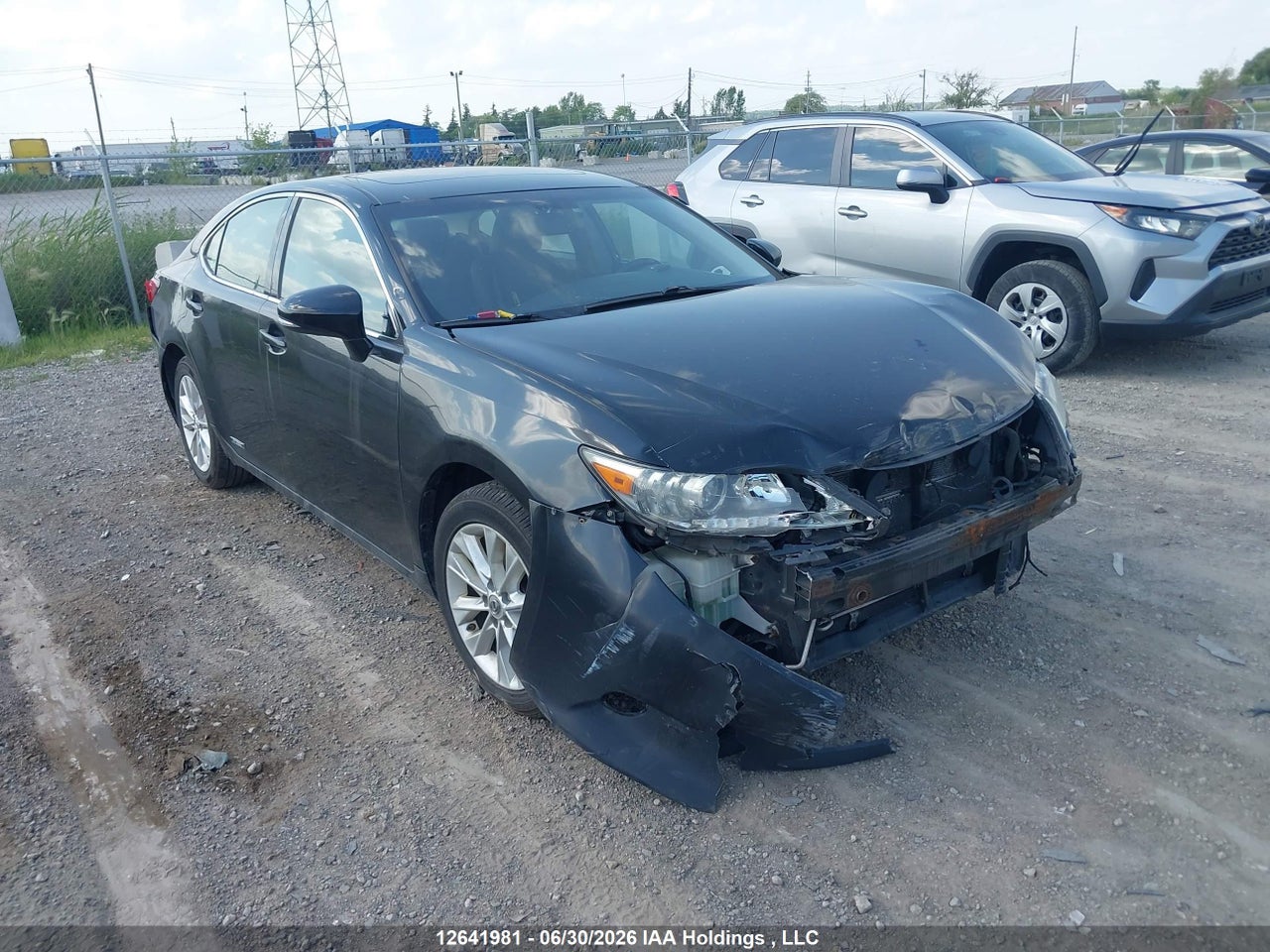 JTHBW1GG8E2043866 · 2014 LEXUS ES 300H