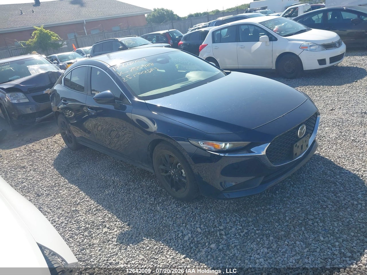 JM1BPABM0S1750988 · 2025 MAZDA MAZDA3