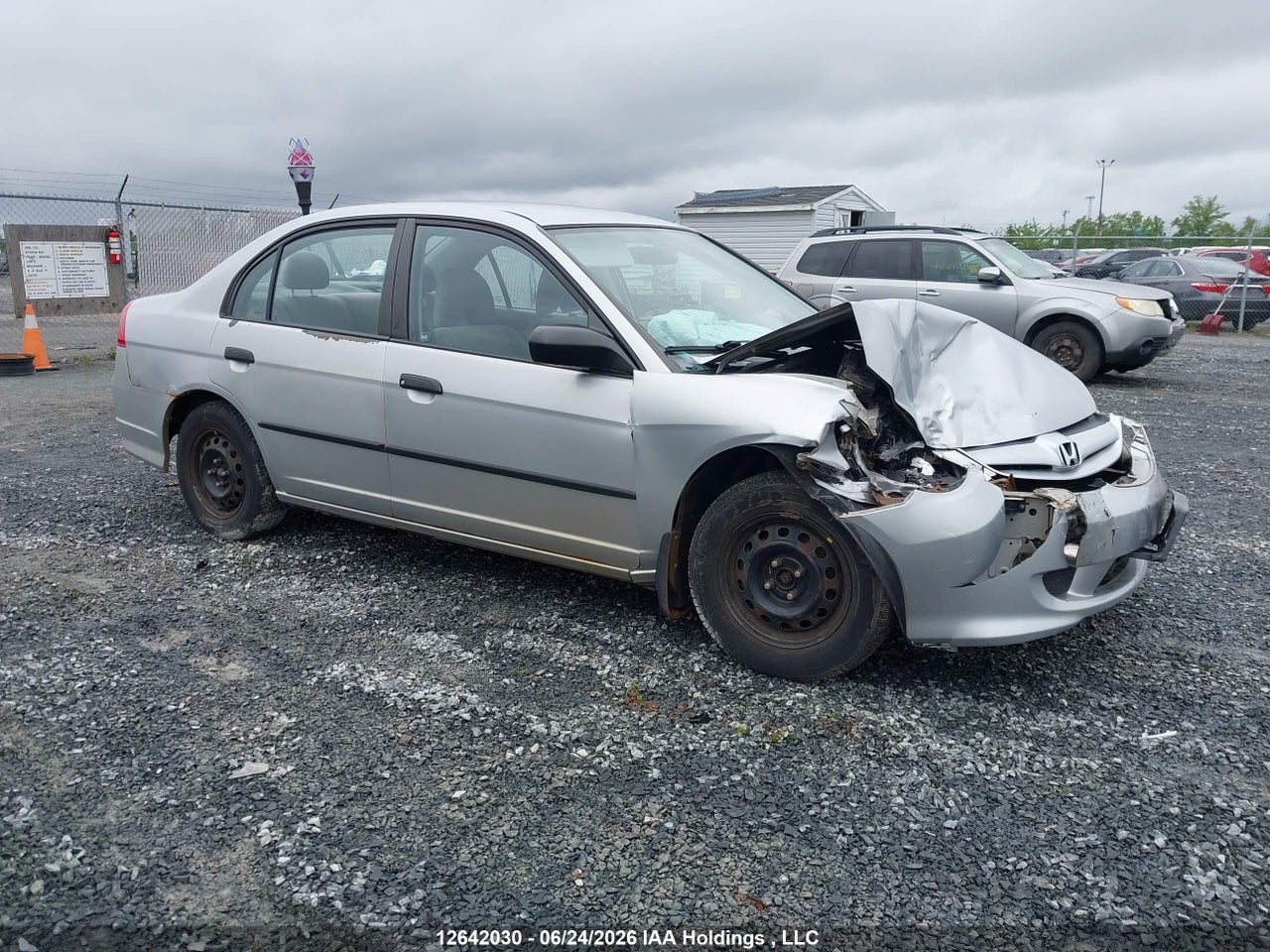 2HGES16335H000568 · 2005 HONDA CIVIC SE
