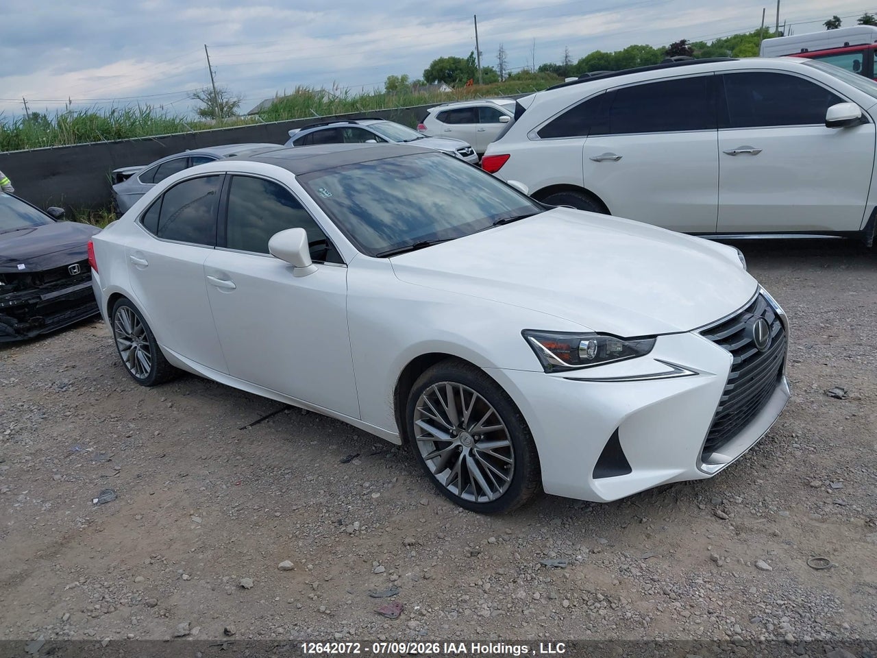 JTHCM1D2XH5018957 · 2017 LEXUS IS 300
