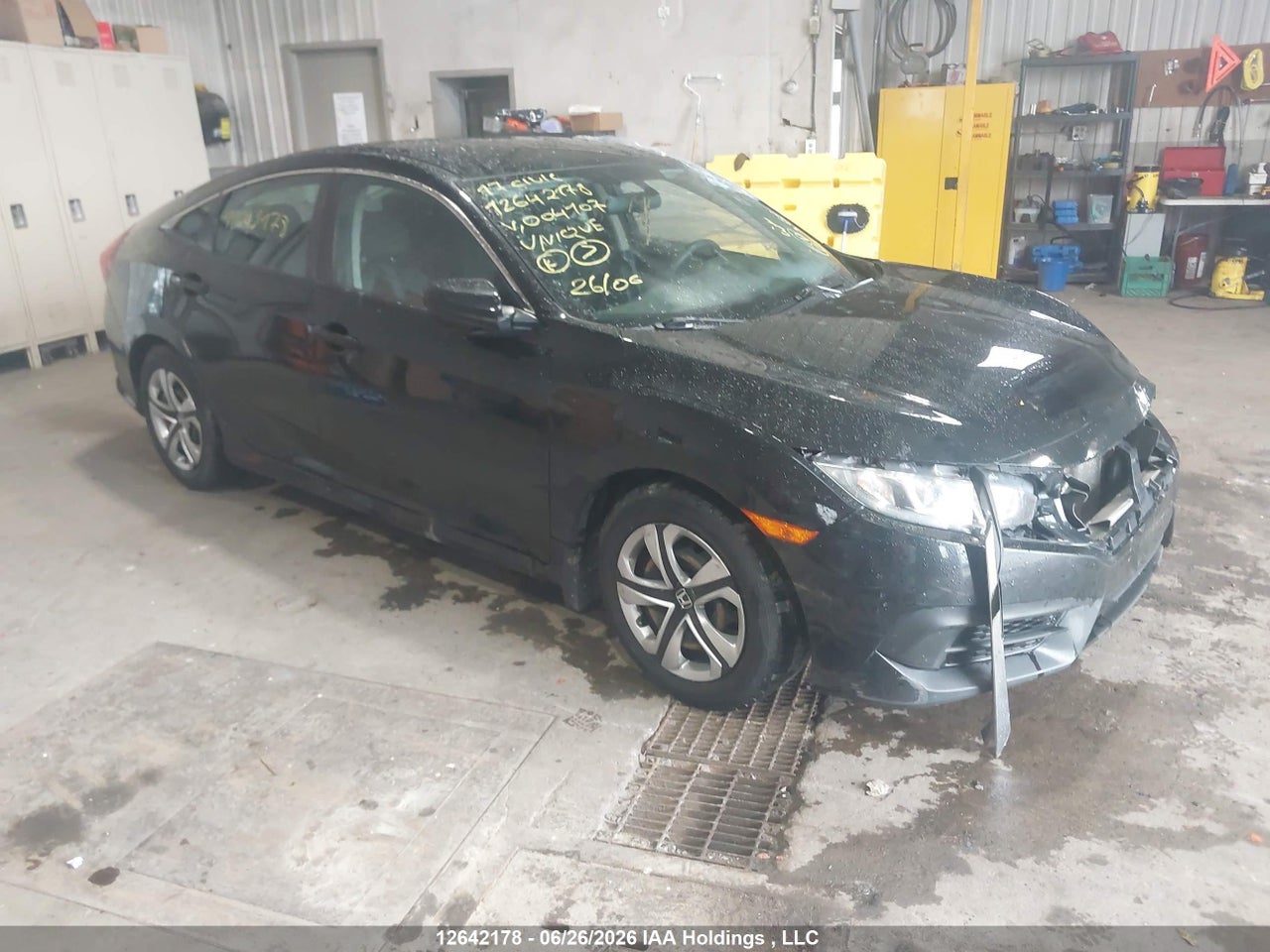 2HGFC2F52HH004107 · 2017 HONDA CIVIC LX