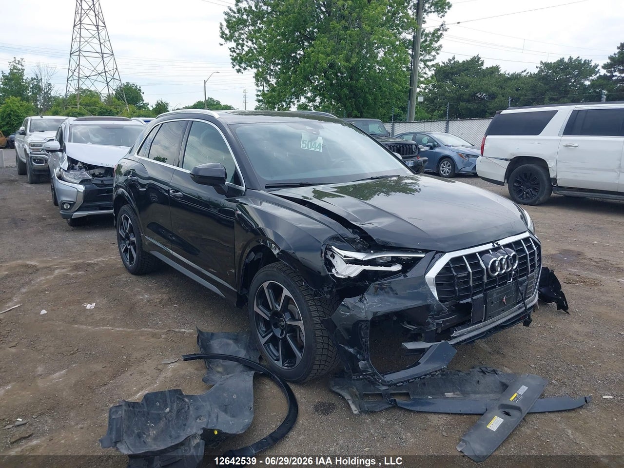 WA1EECF30R1101132 · 2024 AUDI Q3 45 PROGRESSIV · 1/12