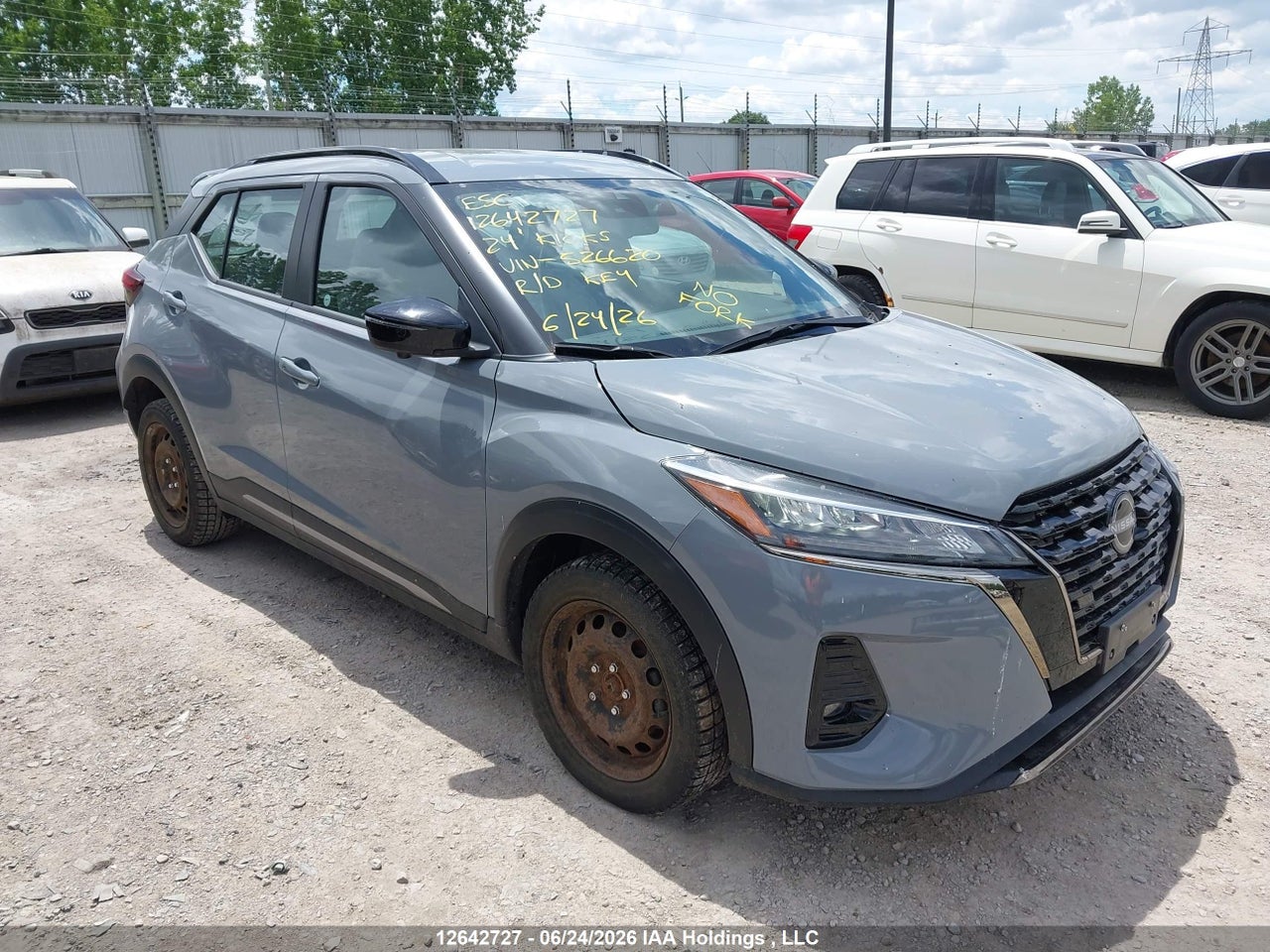 3N1CP5DV8RL526620 · 2024 NISSAN KICKS SR