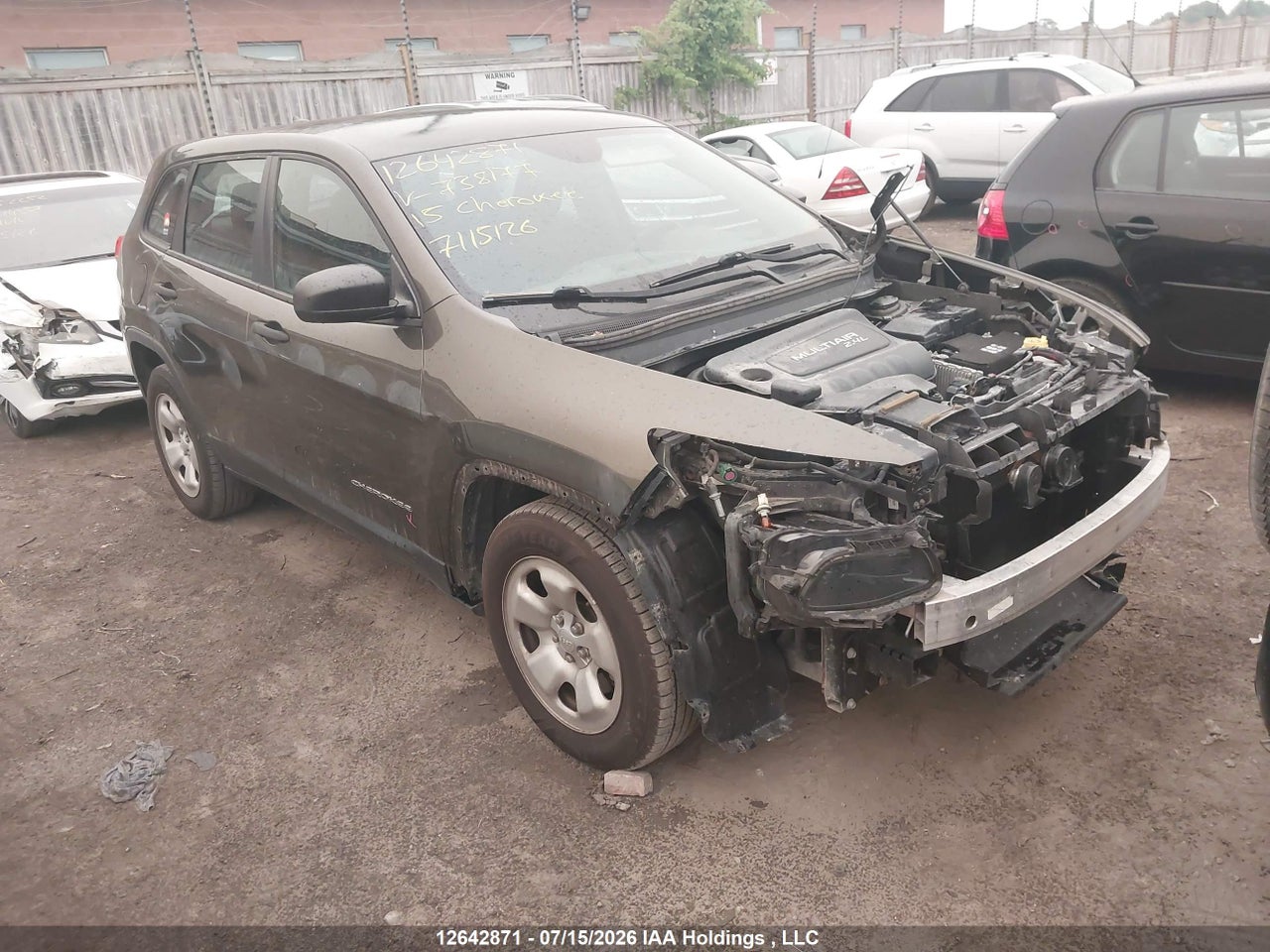 1C4PJLAB8FW738177 · 2015 JEEP CHEROKEE SPORT
