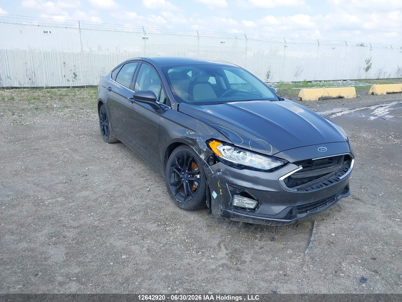 3FA6P0HDXKR266406 · 2019 FORD FUSION SE