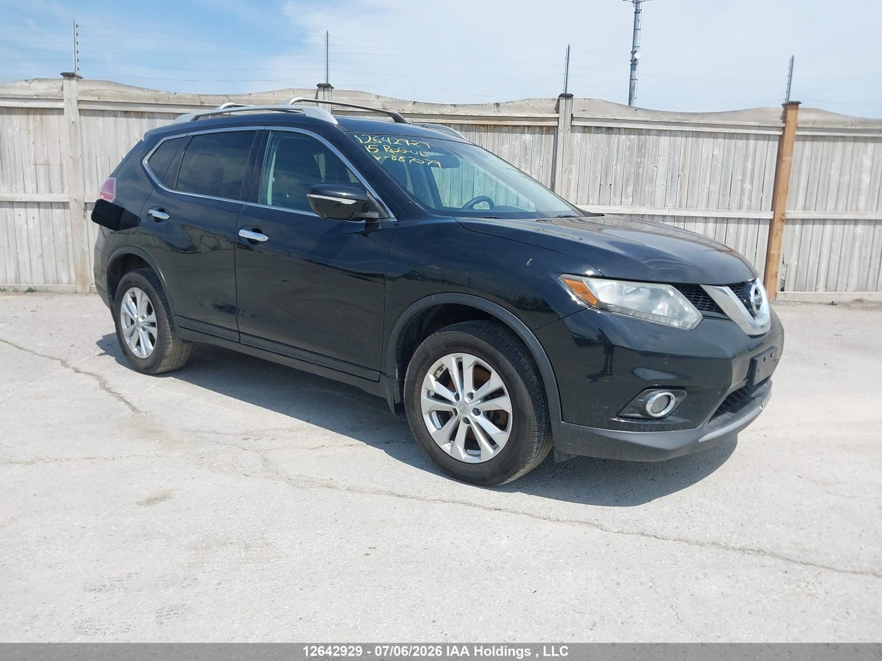 5N1AT2MM1FC887079 · 2015 NISSAN ROGUE · 1/12