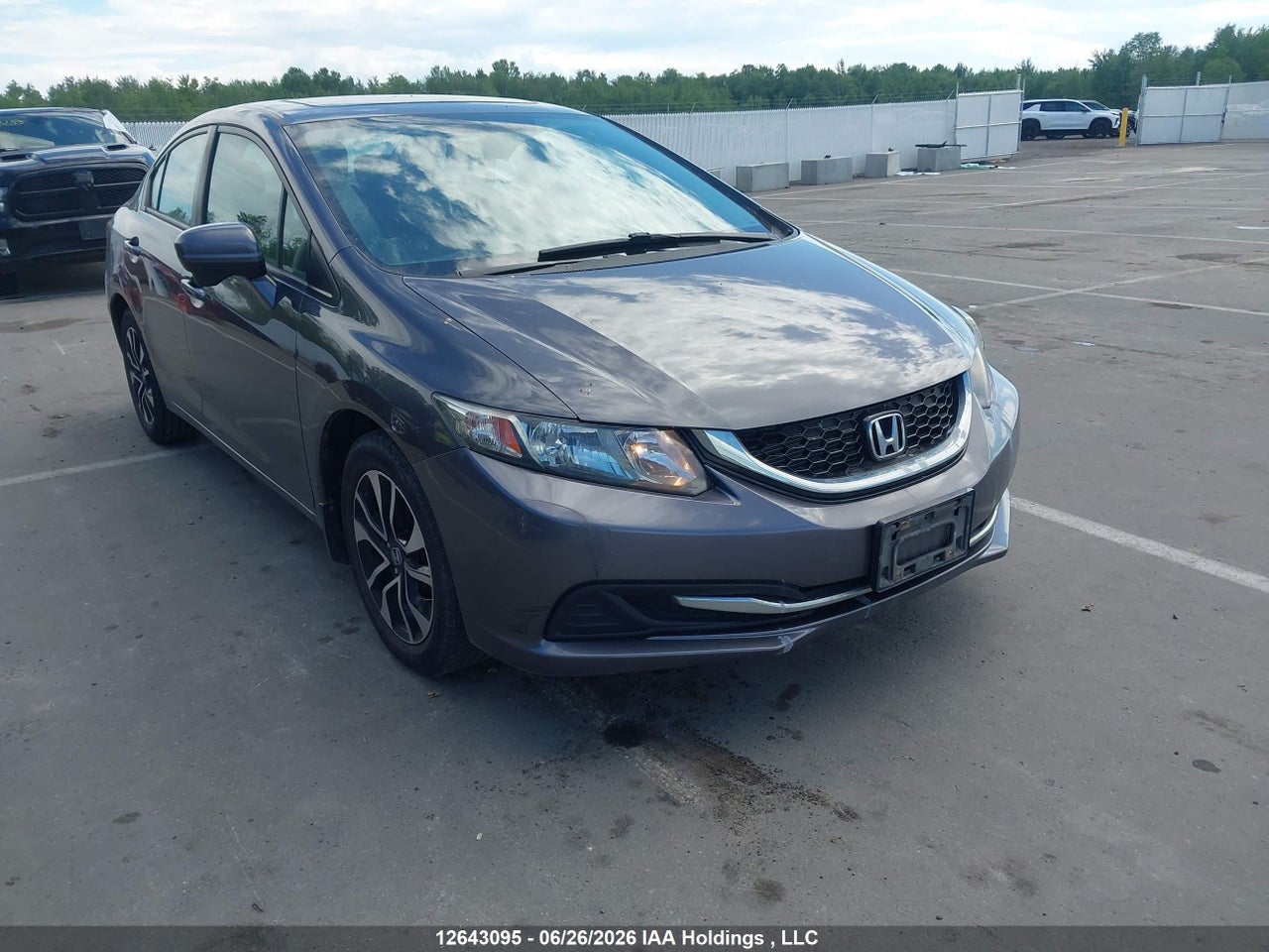 2HGFB2F59FH047200 · 2015 HONDA CIVIC EX