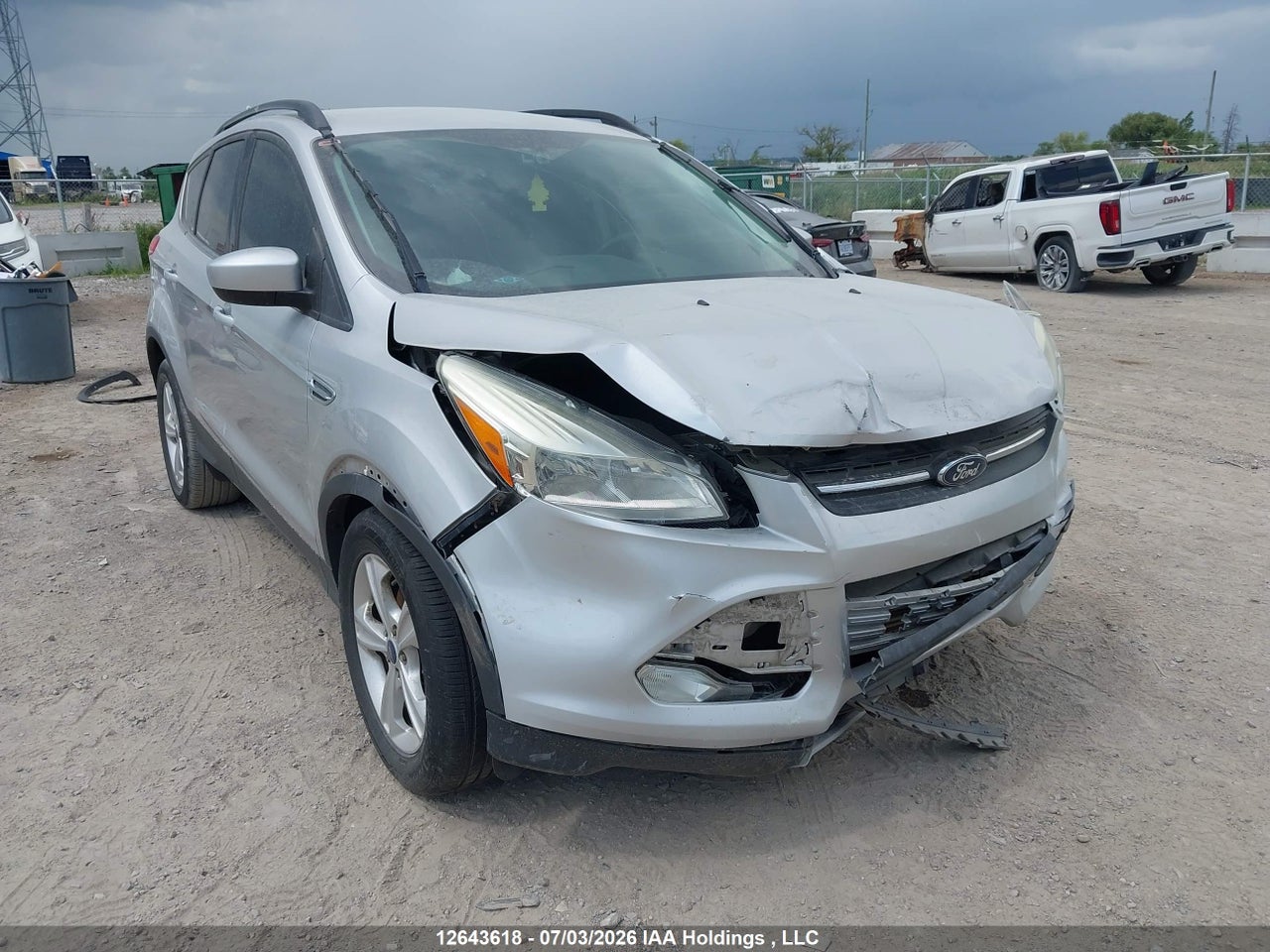 1FMCU9GX1FUA47205 · 2015 FORD ESCAPE SE