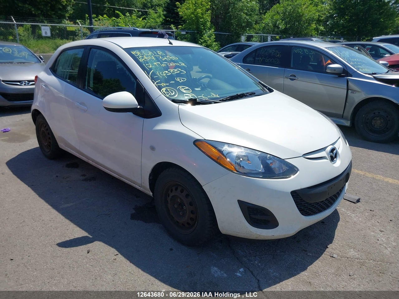 JM1DE1KY3C0143833 · 2012 MAZDA MAZDA2