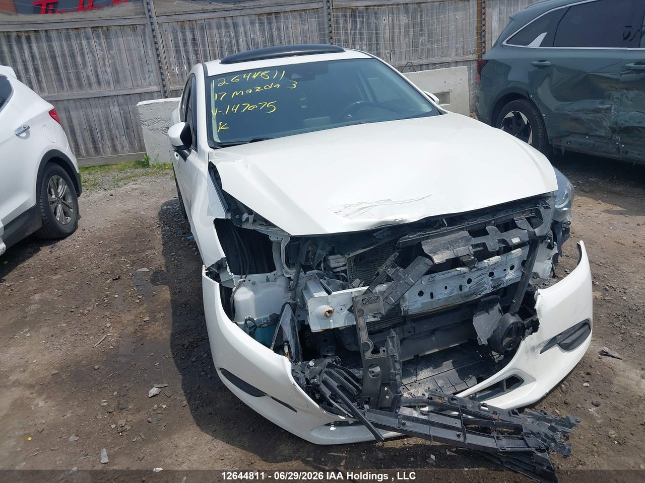 JM1BN1L79H1147075 · 2017 MAZDA MAZDA3 GS