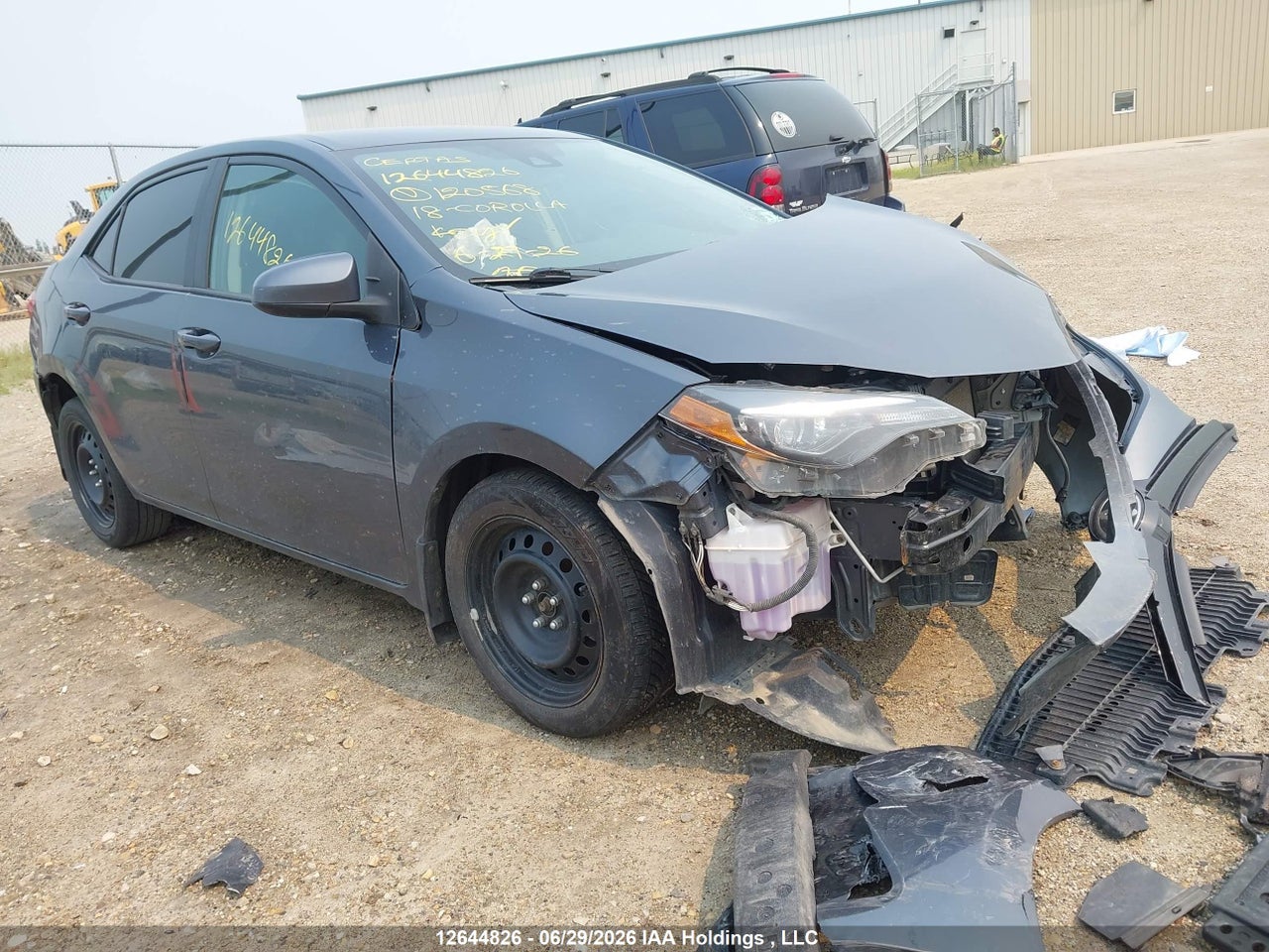 2T1BURHE4JC120568 · 2018 TOYOTA COROLLA LE