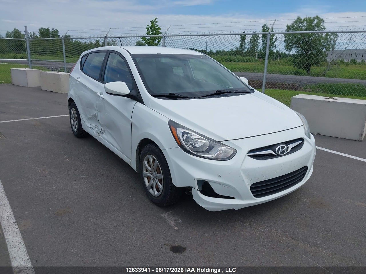 KMHCT5AE7DU139273 · 2013 HYUNDAI ACCENT GL