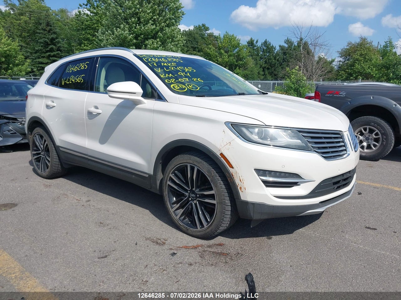 5LMTJ3DHXHUL24565 · 2017 LINCOLN MKC RESERVE