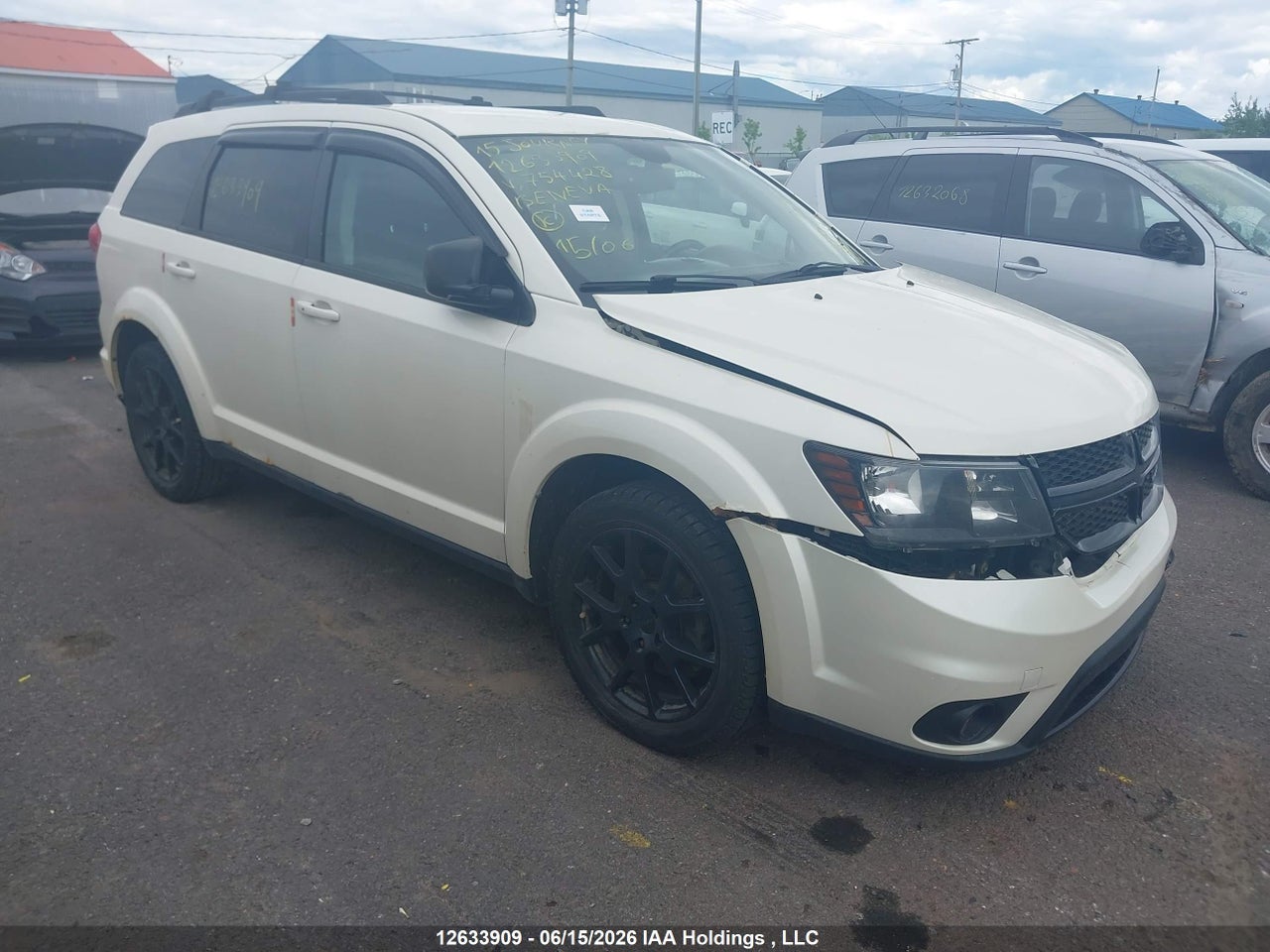 3C4PDCCG2FT754428 · 2015 DODGE JOURNEY SXT