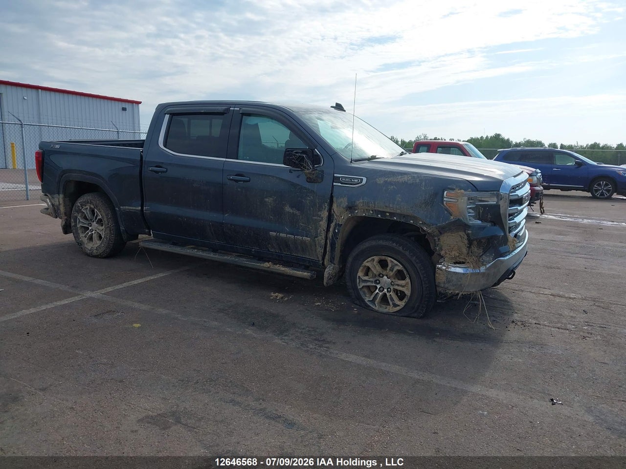 1GTU9BED7LZ292518 · 2020 GMC SIERRA 1500 SLE · 1/12