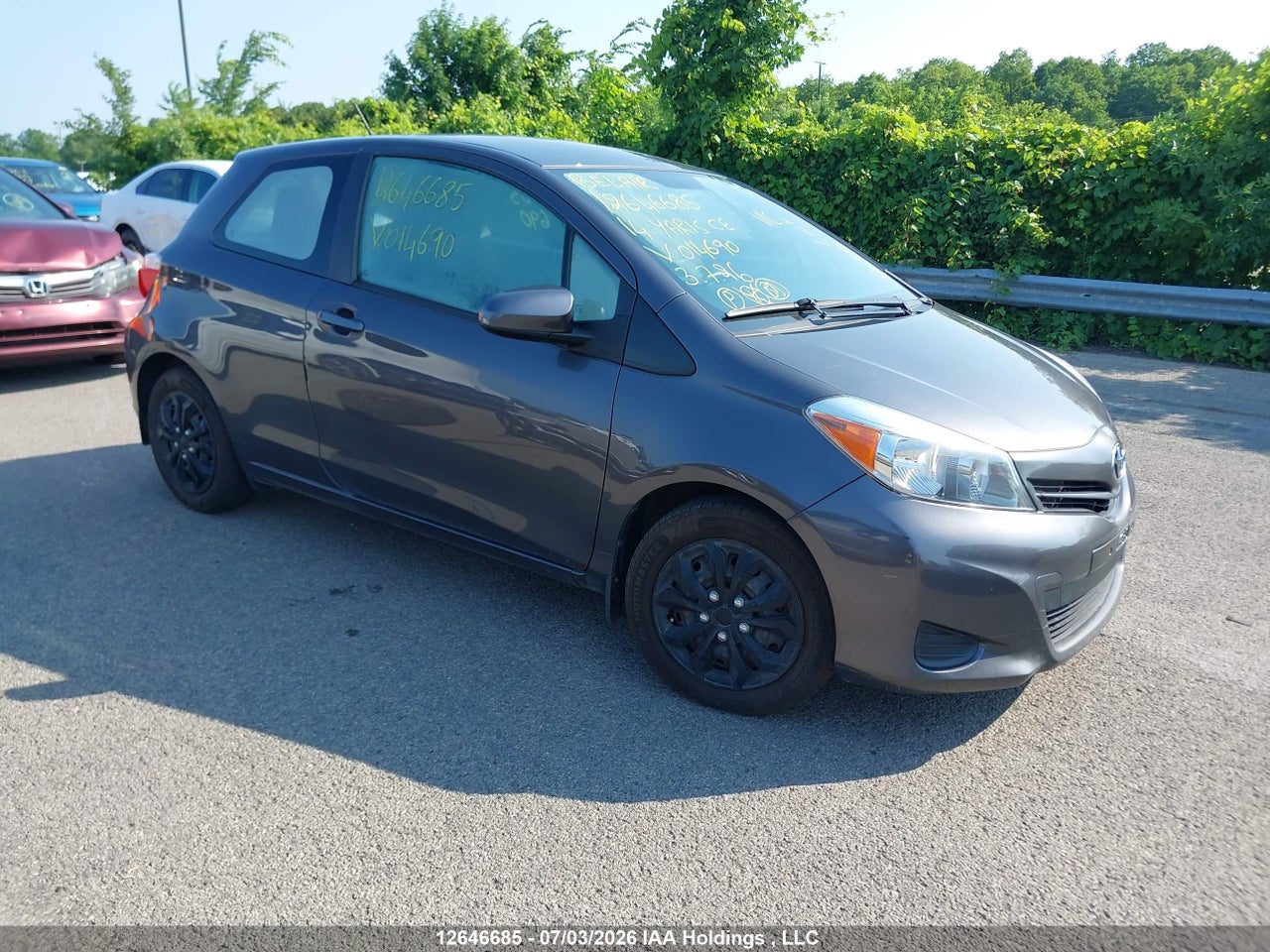VNKJTUD39EA014690 · 2014 TOYOTA YARIS CE