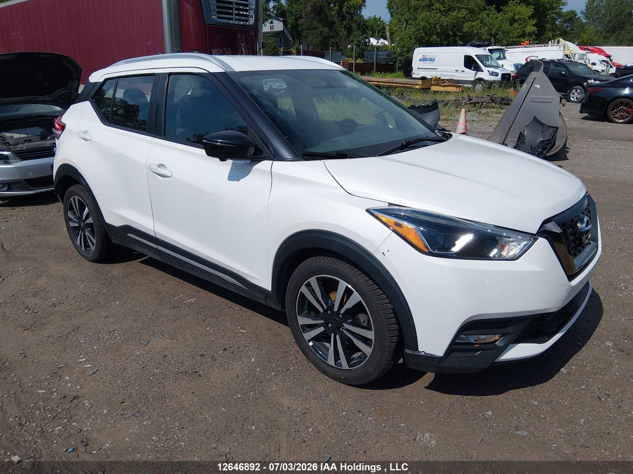 3N1CP5CU0KL566558 · 2019 NISSAN KICKS S/SR/SV