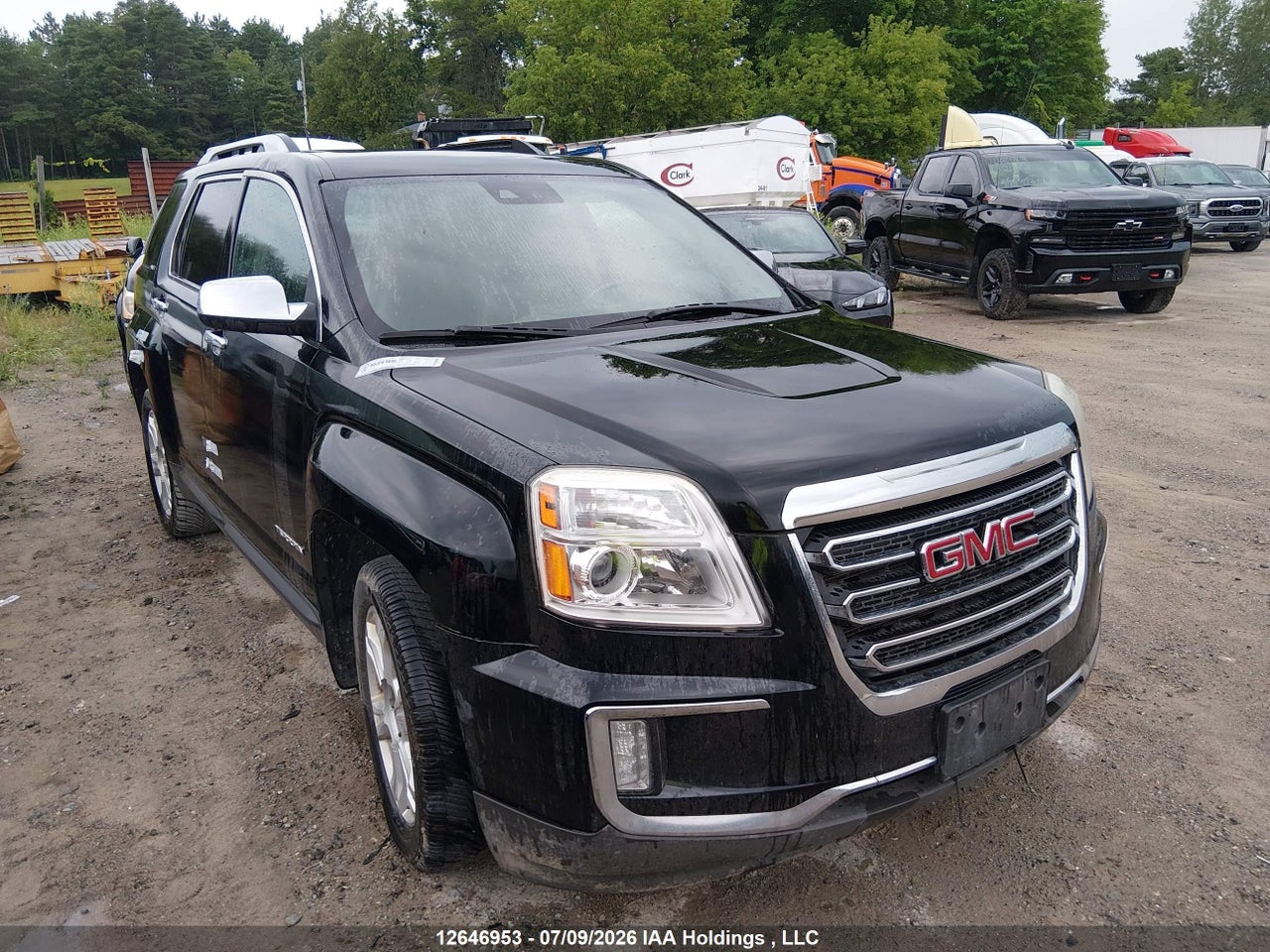 2GKFLUE36H6149015 · 2017 GMC TERRAIN SLT