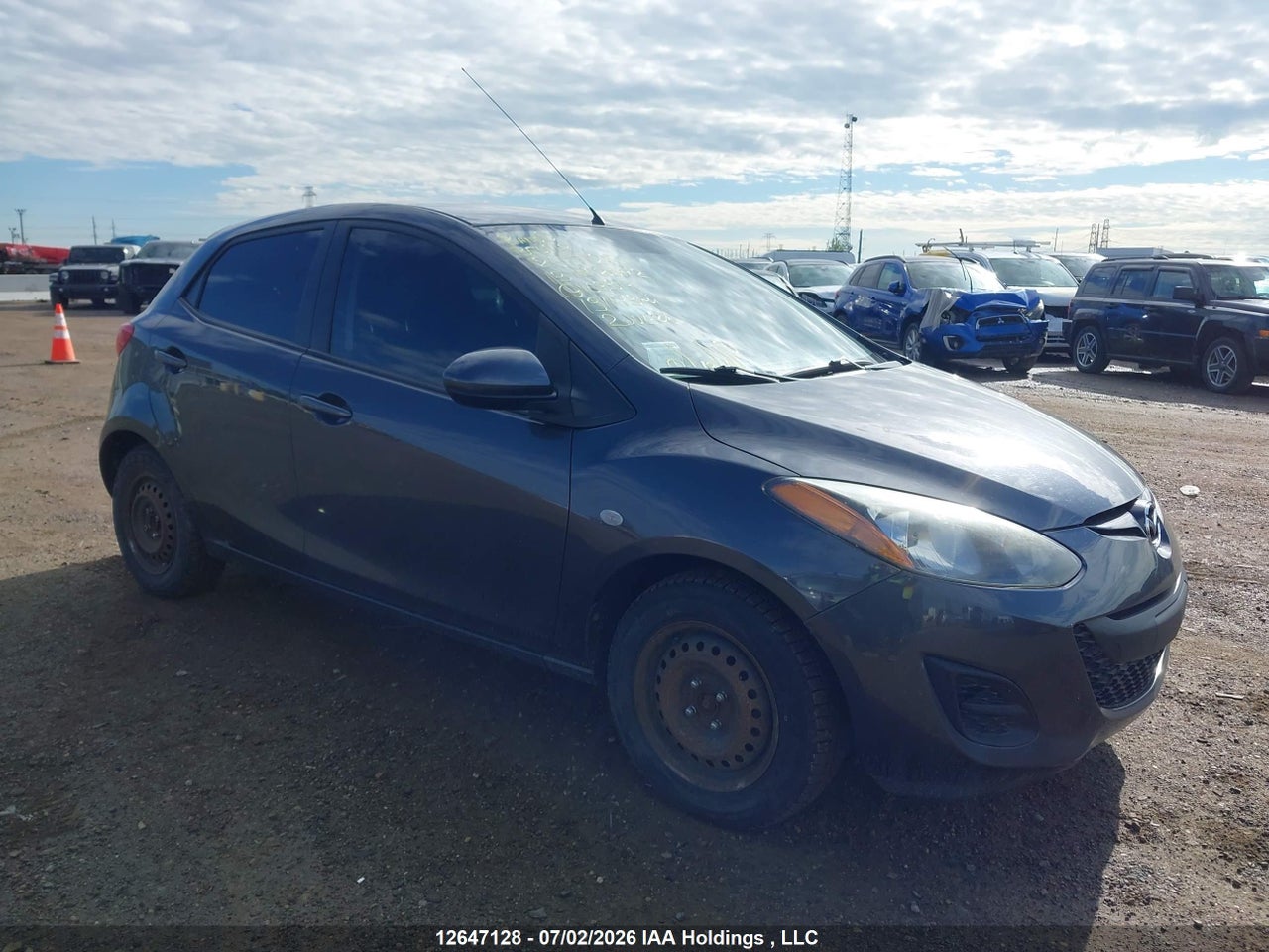 JM1DE1KY8D0169314 · 2013 MAZDA MAZDA2