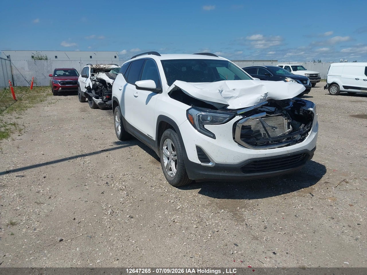 3GKALTEV3LL107864 · 2020 GMC TERRAIN SLE