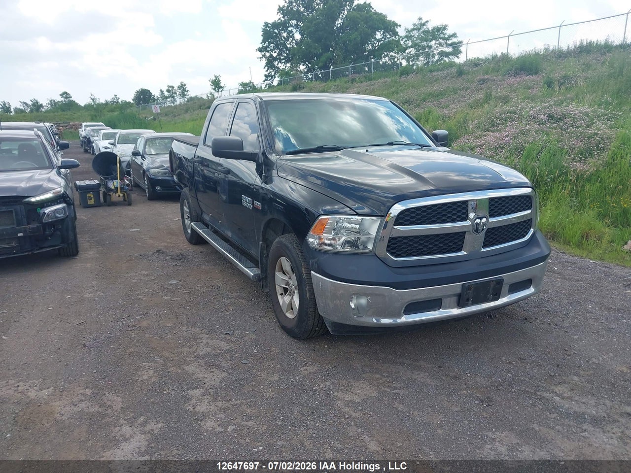 1C6RR7KT1ES260469 · 2014 RAM 1500 ST