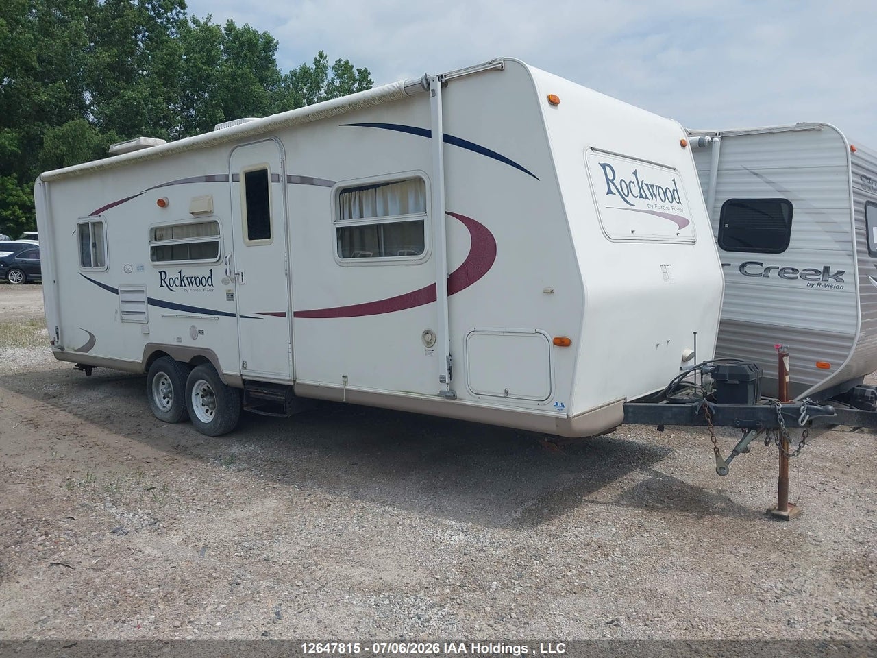 4X4TRLB276D087135 · 2006 FOREST RIVER 27RE