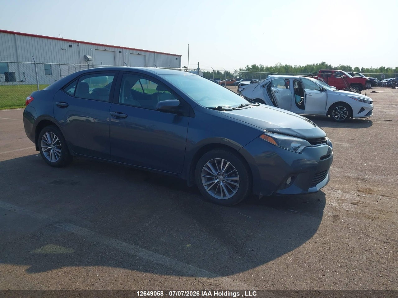 2T1BURHE8EC211381 · 2014 TOYOTA COROLLA LE
