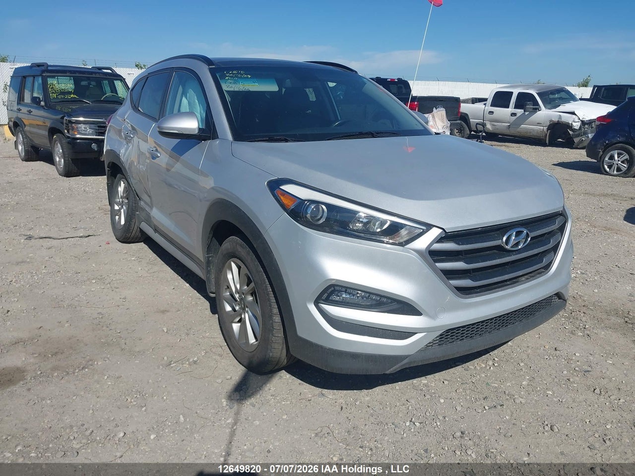 KM8J3CA42JU622927 · 2018 HYUNDAI TUCSON SE 2.0L
