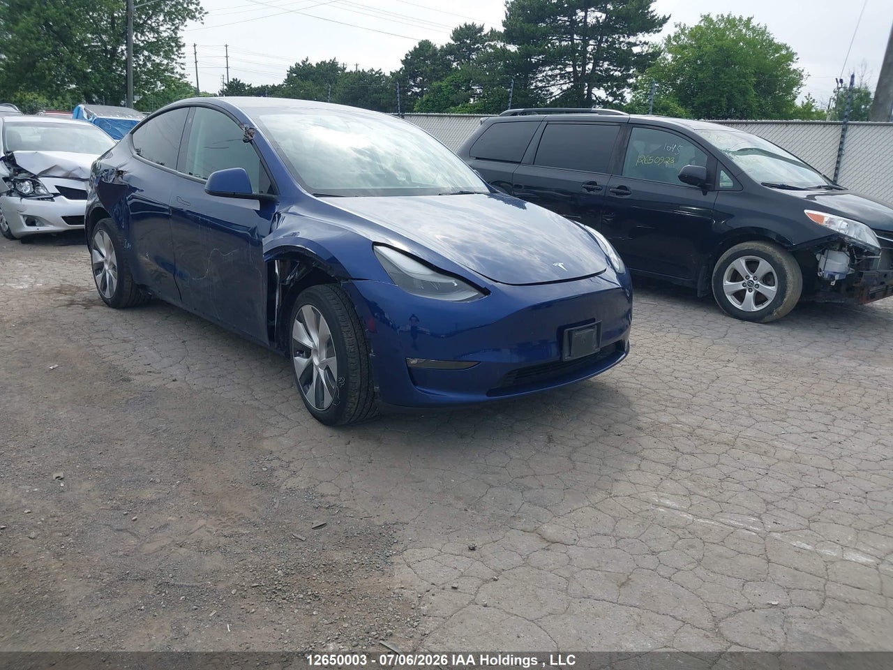 7SAYGDEE3PF781072 · 2023 TESLA MODEL Y LONG RANGE · 1/12