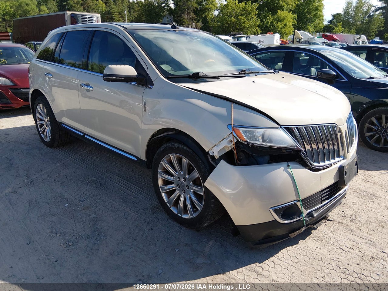 2LMDJ8JK4EBL12874 · 2014 LINCOLN MKX · 1/12