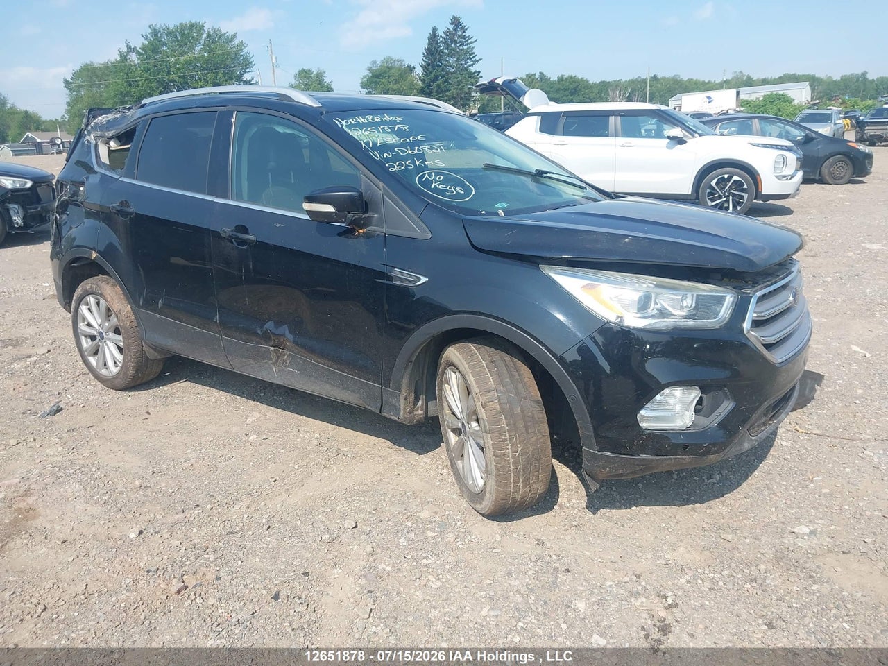 1FMCU9J93HUD60821 · 2017 FORD ESCAPE TITANIUM