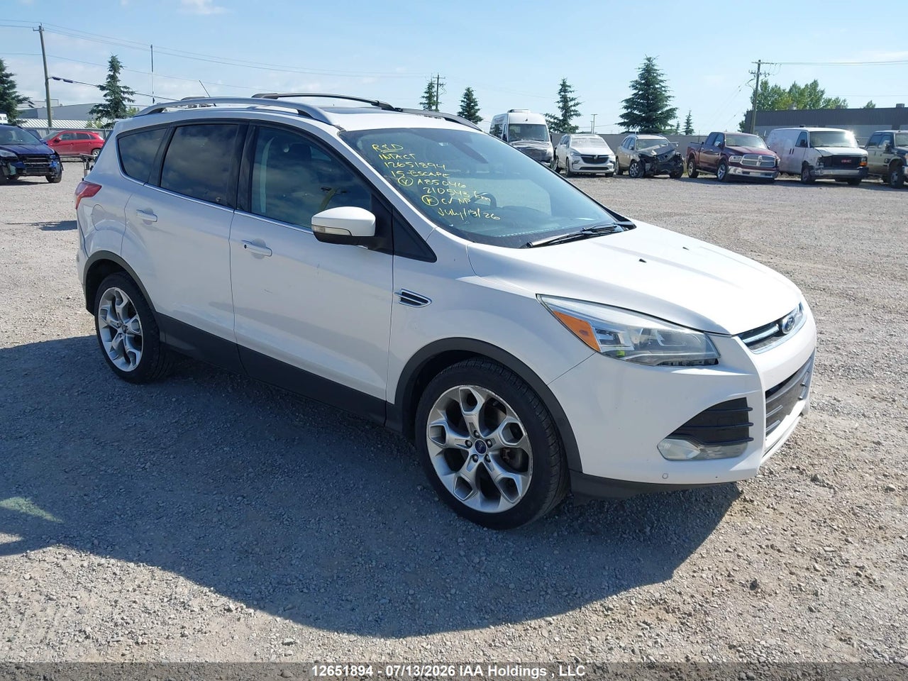 1FMCU9J97FUA85046 · 2015 FORD ESCAPE TITANIUM