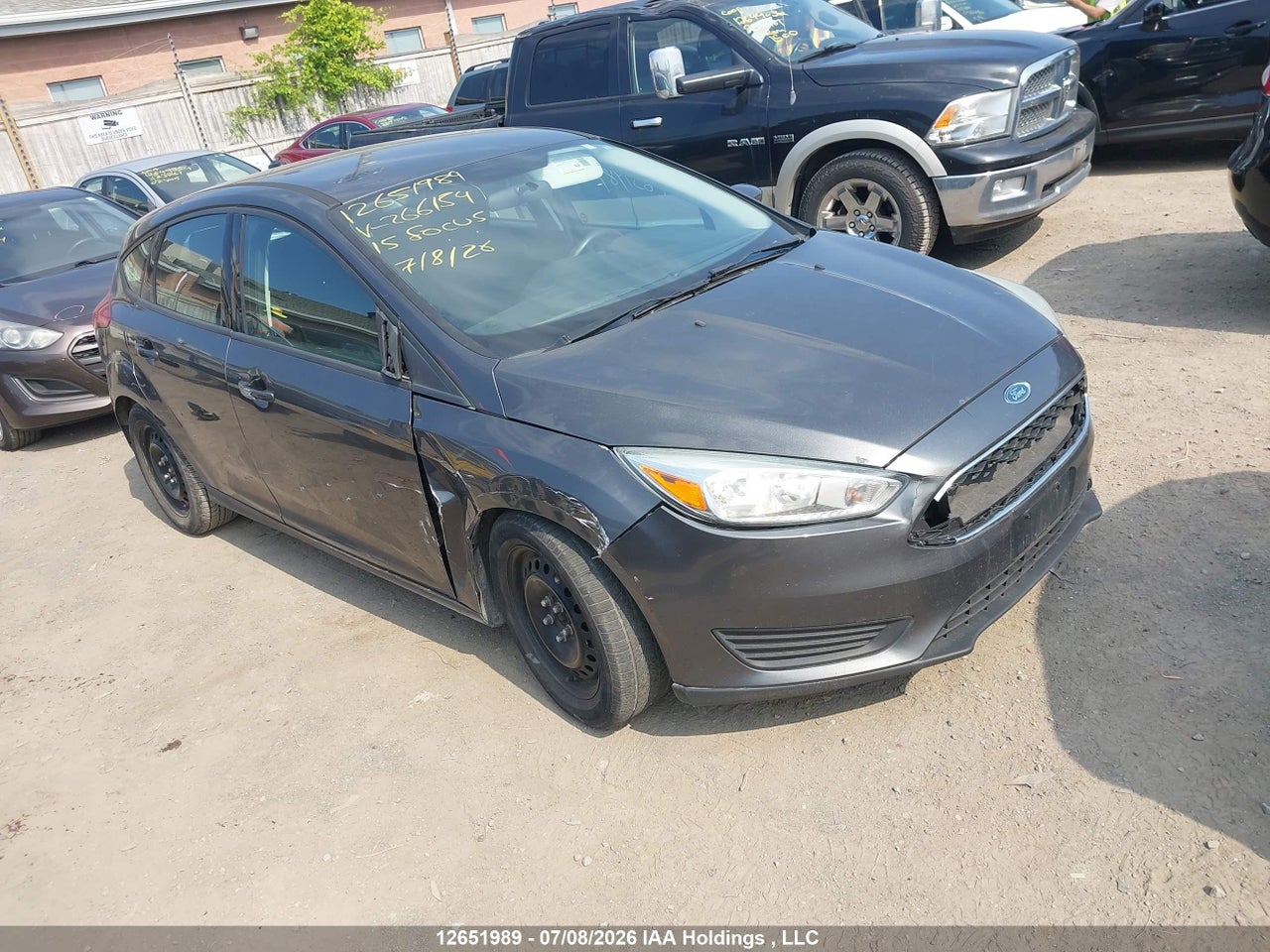 1FADP3K23FL266154 · 2015 FORD FOCUS SE