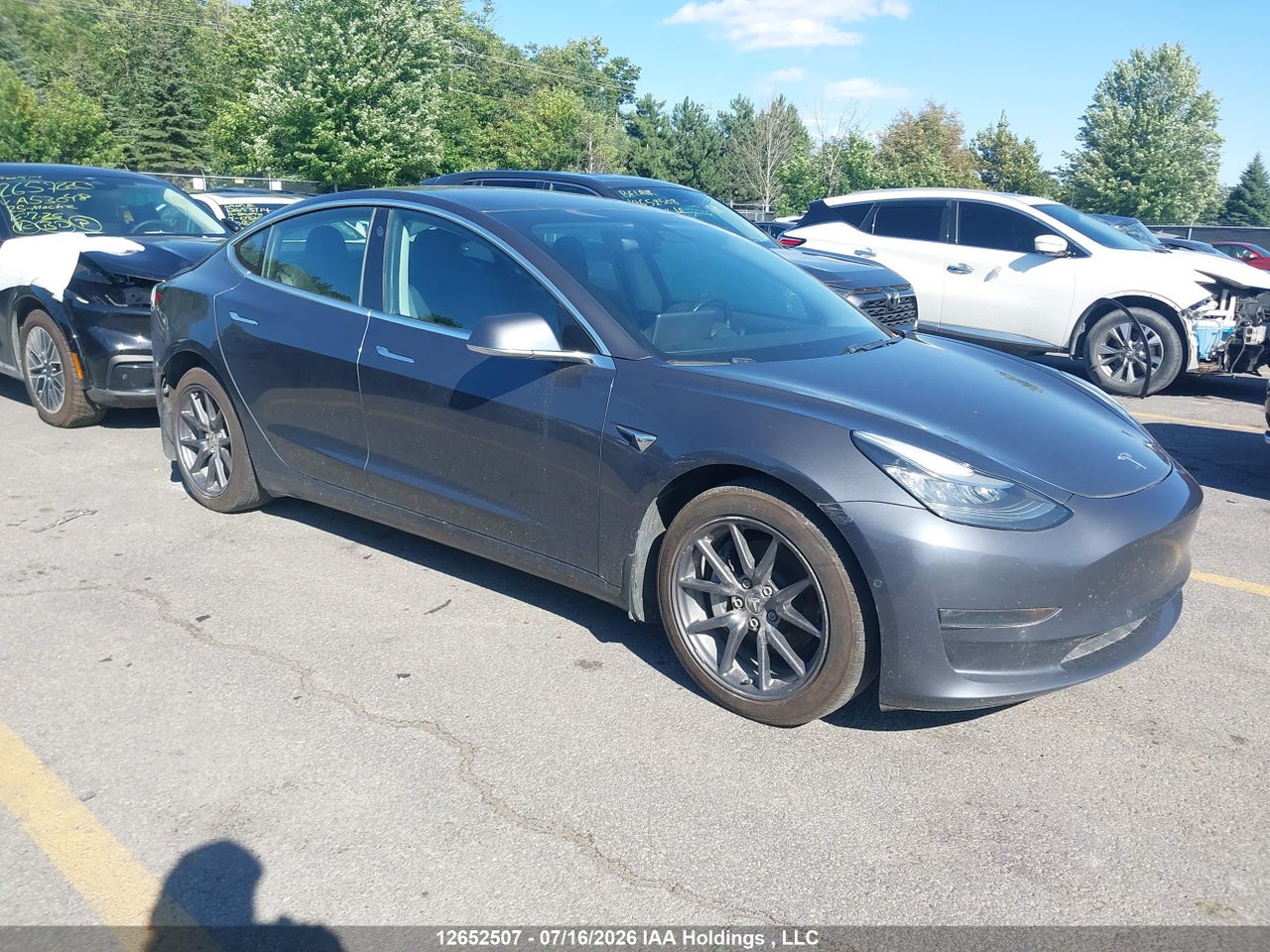 5YJ3E1EB1JF126854 · 2018 TESLA MODEL 3 LONG RANGE/PERFORMANCE