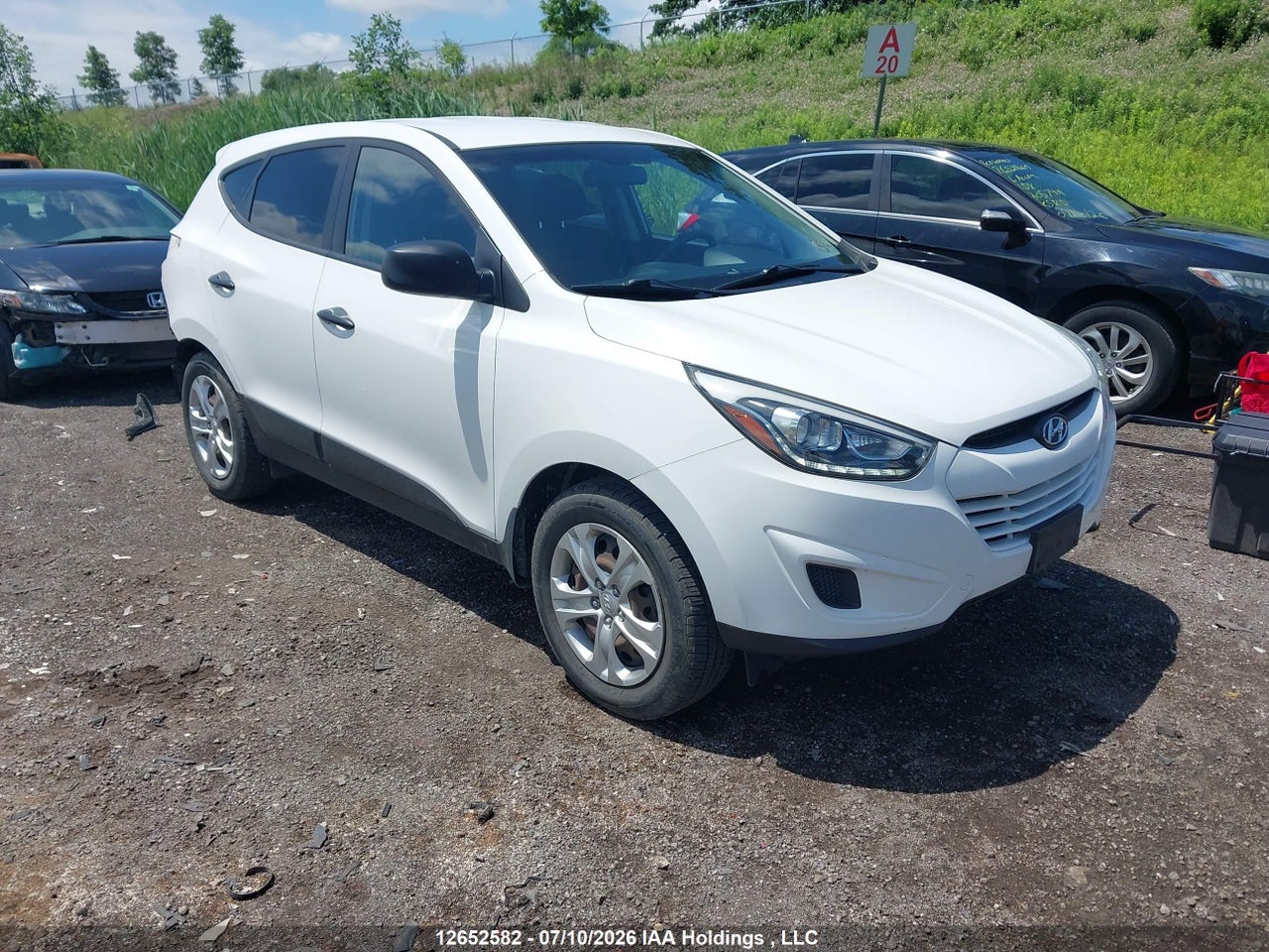 KM8JT3AF2FU115230 · 2015 HYUNDAI TUCSON GLS