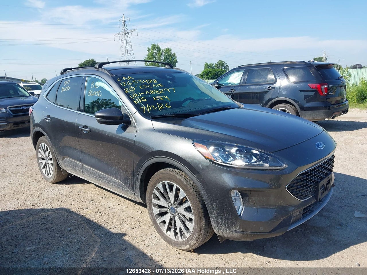 1FMCU9J99LUA88297 · 2020 FORD ESCAPE TITANIUM