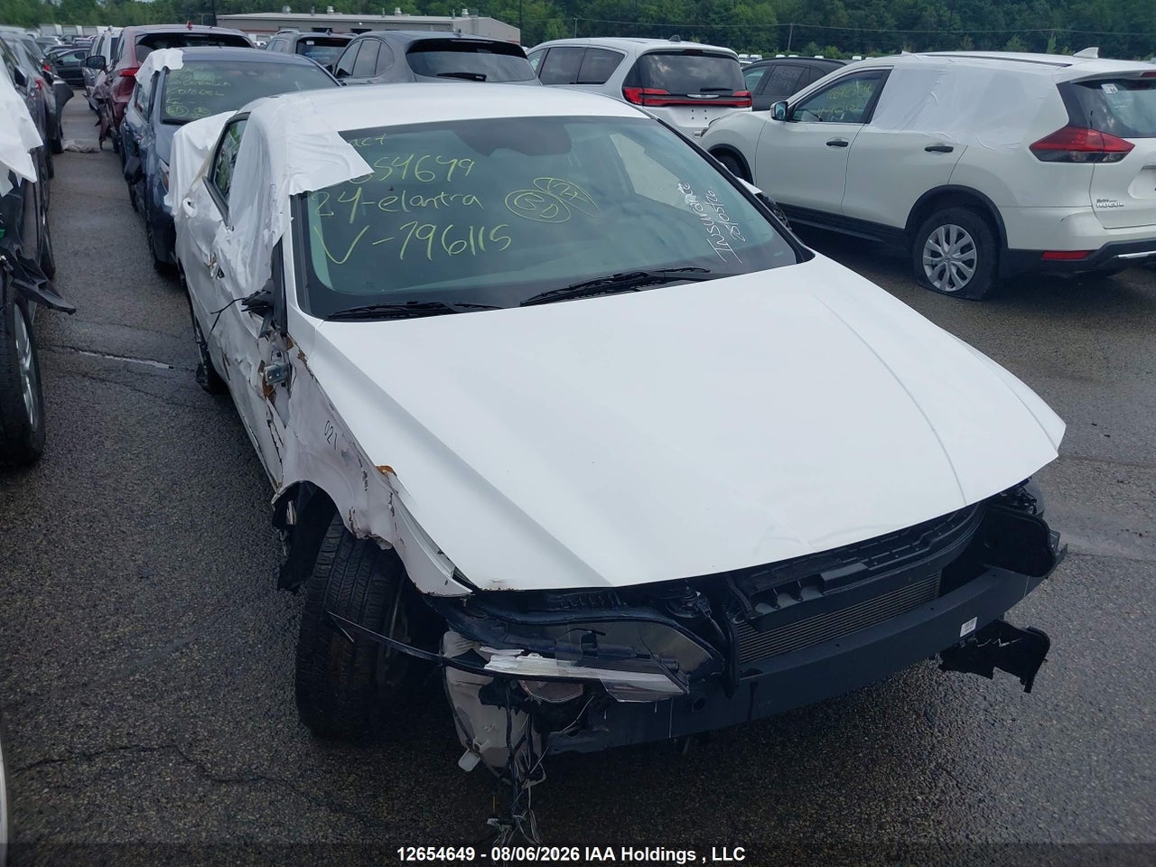 2024 HYUNDAI ELANTRA ESSENTIAL