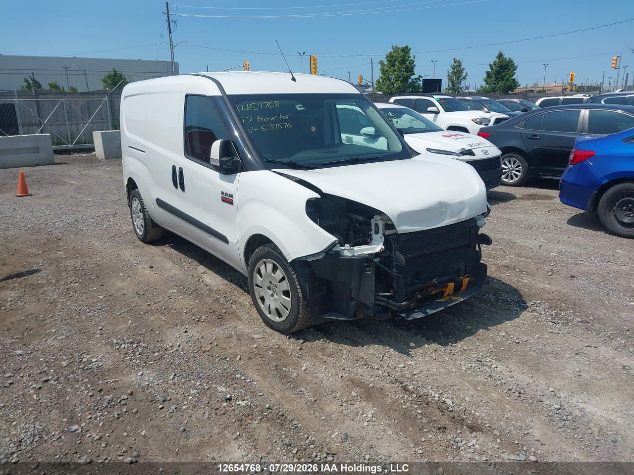 ZFBERFDB9H6E39576 · 2017 RAM PROMASTER CITY SLT