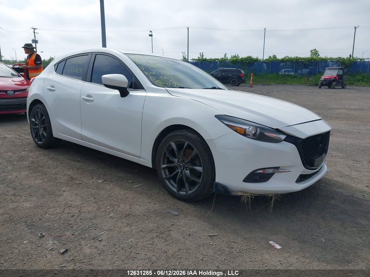 3MZBN1M37JM258824 · 2018 MAZDA MAZDA3 GT