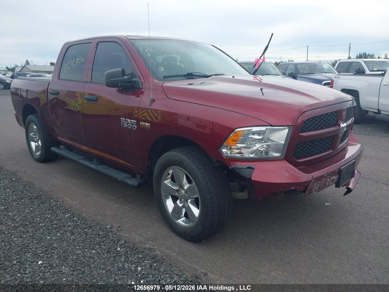 1C6RR7KT0JS271067 · 2018 RAM 1500 ST · 1/12